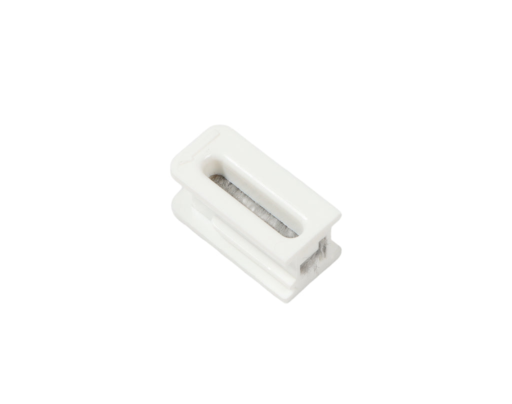 Passador em PVC para tampa inferior - Fita 18mm